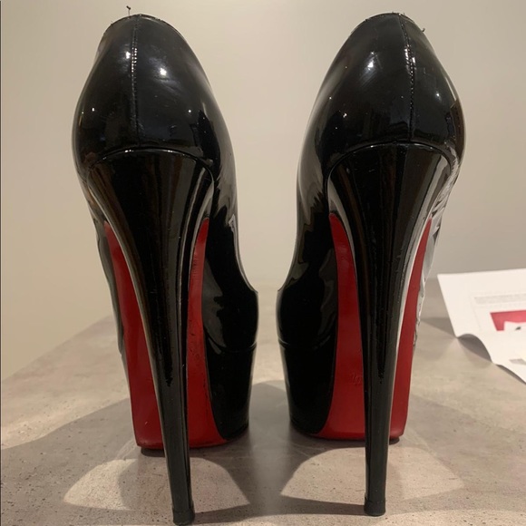 Christian Louboutin Other - Christian Louboutin Black Leather Victoria 160